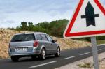 Opel Astra Caravan 2005 года